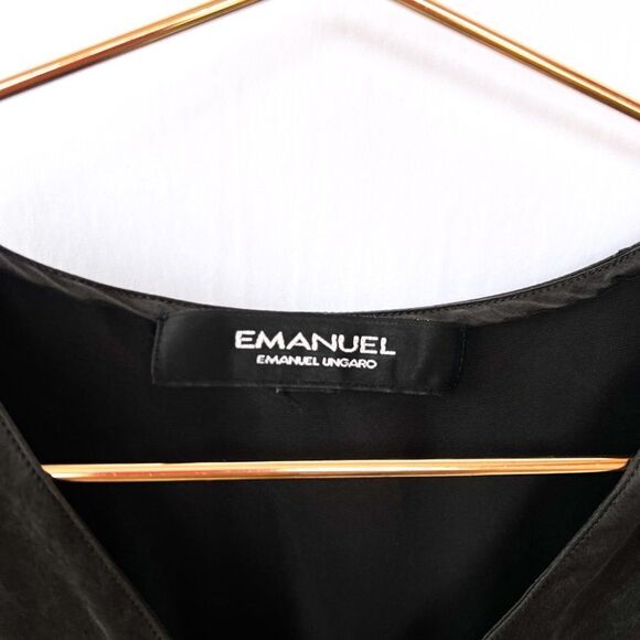 Emanuel Lingaro Black V Neck Sleeveless top - Picture 3 of 8